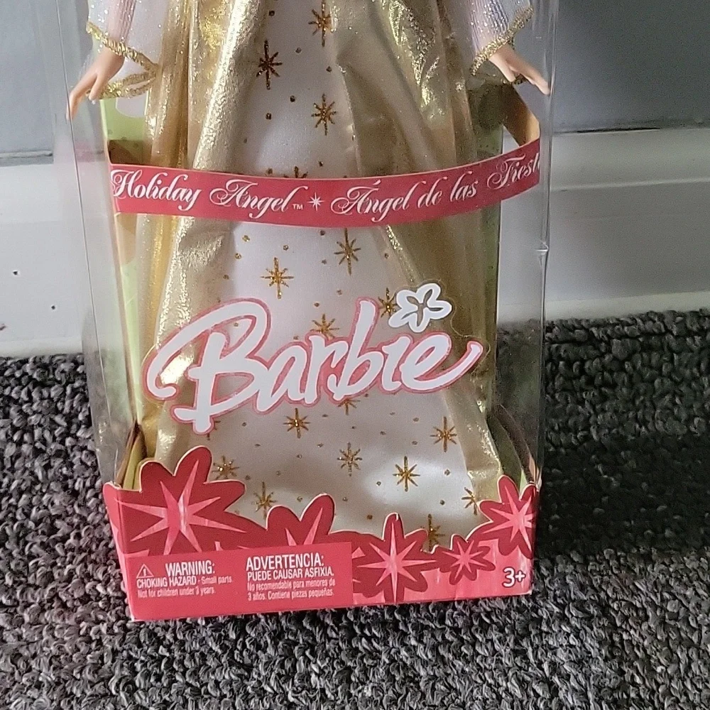 Holiday Angel Barbie - Picture 7 of 7